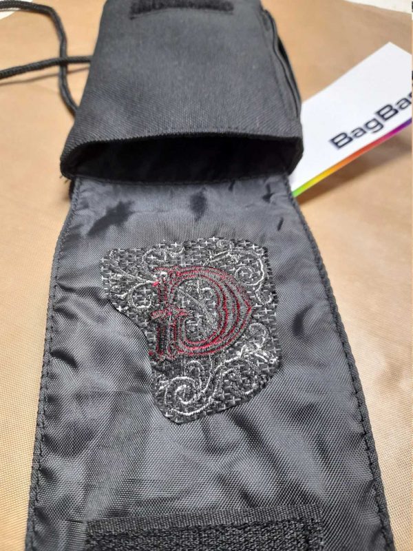 Embroidered  Smart phone case with side zip - Image 2