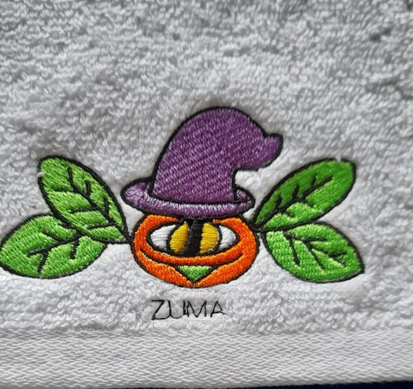 Novelty Face cloths Denzel & Zuma - Image 2
