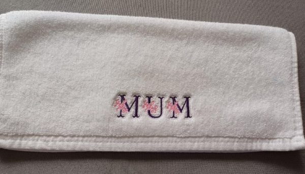 Floral themed: Embroidered Face cloth. - Image 24