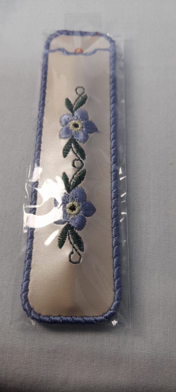 Stylish Pen/Nail file case - Image 4