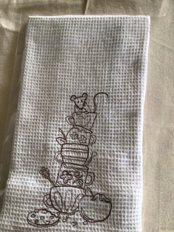 Mouse Teacups Tea towel - Image 2